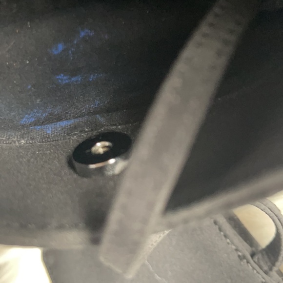 Nine West Small Matte Black - Picture 7 of 7